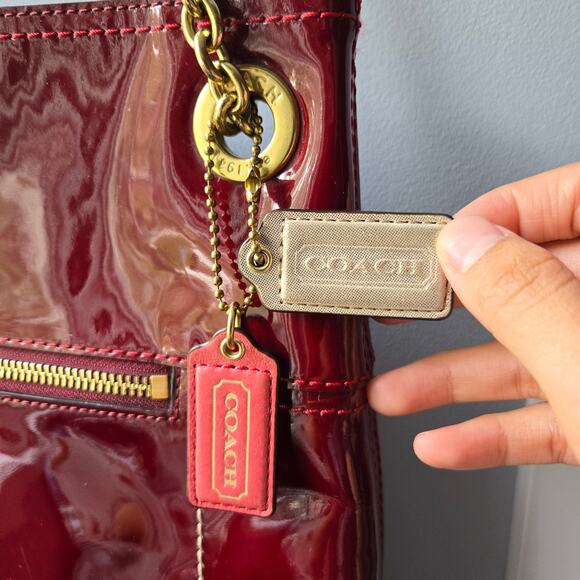 Coach Poppy Embossed Crimson Patent Leather Chain Strap Slim Tote Shoulder Bag - Picture 3 of 10